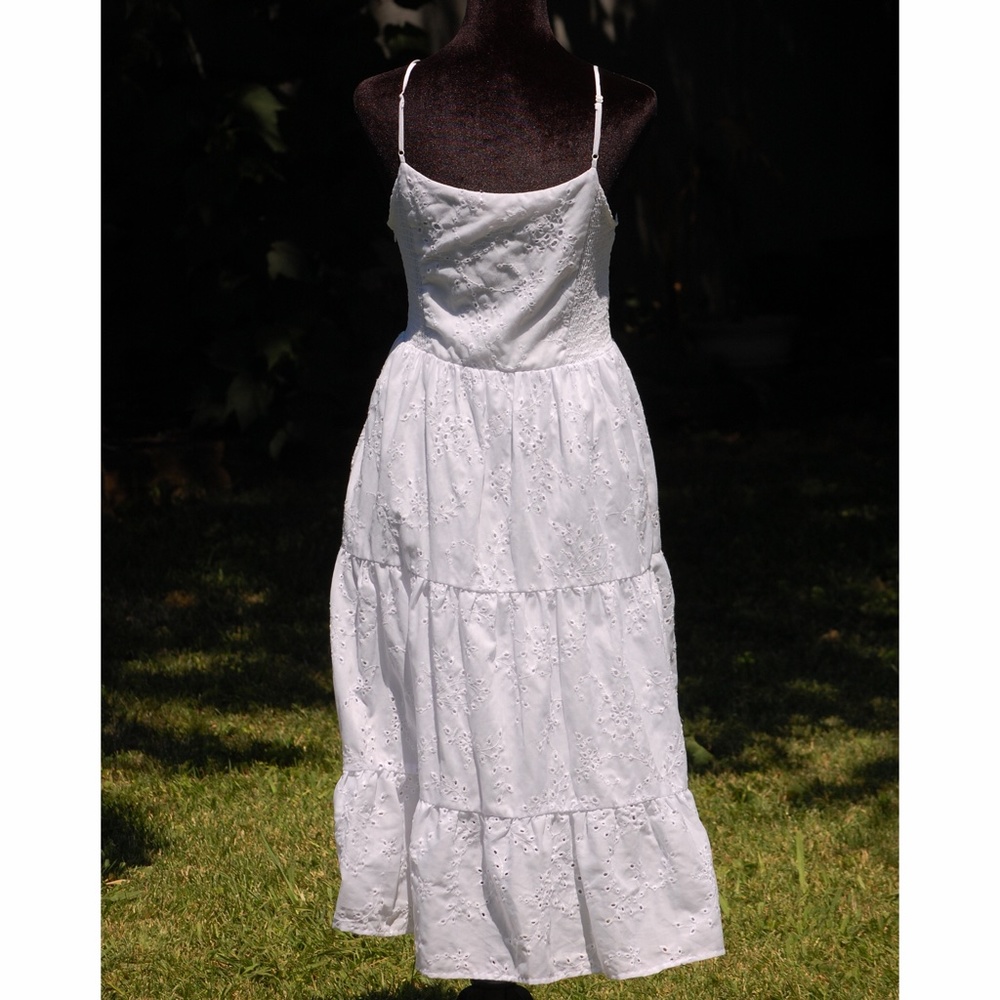 Riley & Rae Dress - Picture 4 of 5